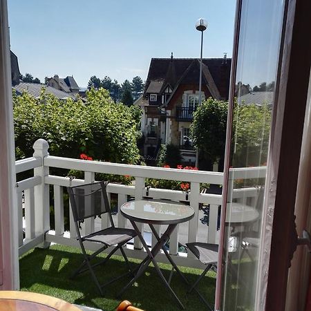 Marie Anne Hotel Deauville Buitenkant foto